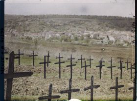 Image représentant France, St Maurice sous les Côtes, Panorama du Village et tombes allemandes autre aspect