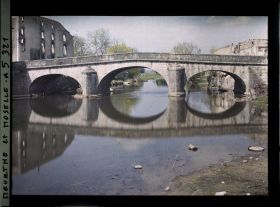 Image représentant France, Gerbeviller, Les bords de la Mortagne et le Pont