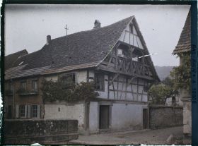 Image représentant France, Wissembourg, Petite maison ancienne
