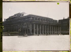 Image représentant L'actuel Opéra (Grand Théâtre) place de la Comédie
