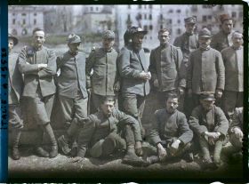 Image représentant Groupe de soldats italiens