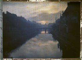 Image représentant France Alsace, Strasbourg, Un Coucher de Soleil sur l'Ill
