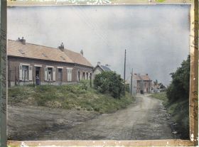 Image représentant France, Vimy, Sortie Est du Village