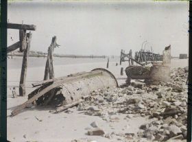 Image représentant Belgique, Nieuport les Bains, Aspect de l'estacade vers Nieuport Ville