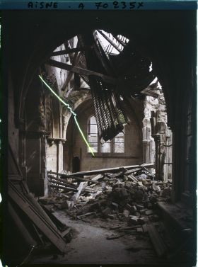 Image représentant Chapelle des œuvres sous les décombres