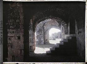 Image représentant Galerie et escalier du vieux fort (Purana Qila)
