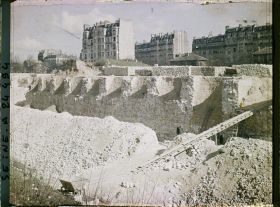 Image représentant La démolition des fortifications à la porte d'Auteuil