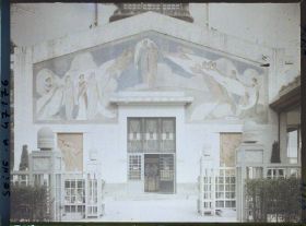 Image représentant L'Exposition des arts décoratifs, Galerie des sections étrangères, l'entrée de la section des Pays-Bas