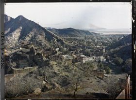 Image représentant Panorama sur la bourgade et le site environnant