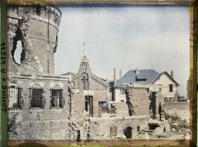 Image représentant France, Albert, Vue St l'Eglise provisoire