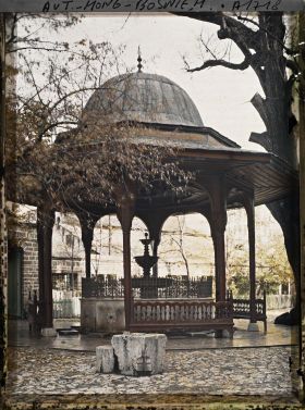 Image représentant Le bassin d'ablutions de la grande mosquée