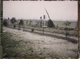 Image représentant France, Près de Villeroy, La Tombe de Péguy