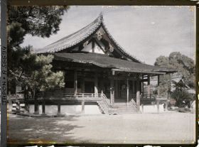 Image représentant Temple Hôryû-ji : le Shôryô-in (Salle de l'esprit sacré)