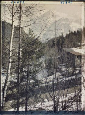 Image représentant France Les Alpes, Vallée de Chamonix ; Paysage Alpestre vers l' Aige du Goûter