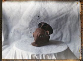 Image représentant Rhyton en forme de tête de porc
