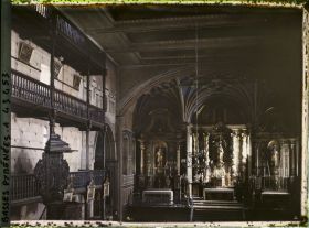 Image représentant France, Ciboure, L'intérieur de l'Eglise