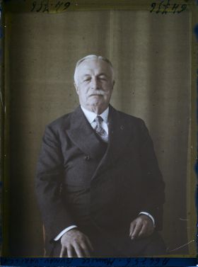 Image représentant https://musee-albert-kahn.s-museum.fr/home/NWQ2OTAwYzNmYjZlZTk1ZWQwODJmMjY4L2dlbmVyaWMtbm90aWNlLXRhYi9hdXRob3JpdHkvNjE3YTc5ZjVjZjhiODk2OGIzMzM3ZDIx/5d6900c3fb6ee95ed082f268/generic-notice-tab/authority/617a79ebcf8b8968b33369a4 Monsieur  Maurice Bunau Varilla
