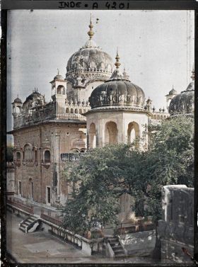 Image représentant Le Samadhi (mausolée) de Ranjit Singh, " Sher-e-Punjab " ("le Lion du Penjab "), maharajah du Penjab et de l'empire sikh (1780-1839)