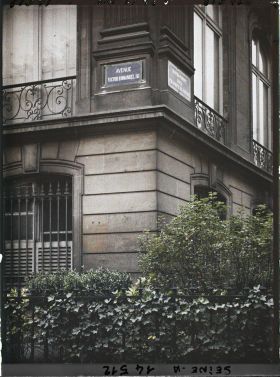 Image représentant Plaque de rue "avenue Victor-Emmanuel-III"