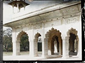 Image représentant La salle des audiences privées (Diwan-i-Khas) dans le fort Rouge (Lal Qila)