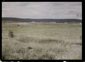 Image représentant France, Boureuil, Nouveau Boureuil  au fond, la fôret d'argonne, vue prise à l'Est de Buzemant