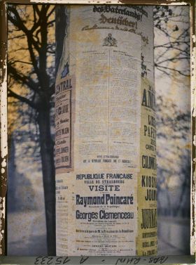 Image représentant France Alsace, Strasbourg, Affiches : la Proclamation du Président de la Commission municipale, un ungemach et le programme des fêtes.