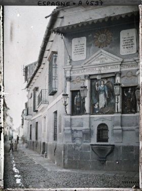 Image représentant Espagne, Cordoue, Autel au coin d'une rue