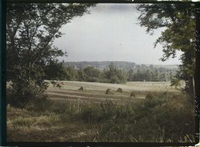Image représentant France, Davenescourt, Davenescourt vu de la route