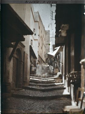 Image représentant Une rue de la Casbah (Ville Haute)