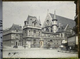 Image représentant Le Conservatoire national des Arts et Métiers à l'angle des rues Saint-martin et Réaumur