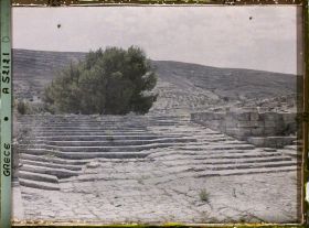 Image représentant Le théâtre dans l'aile nord-ouest du palais