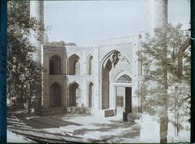 Image représentant La porte de la mosquée Sepahsalar (Madreseh e Motahari)