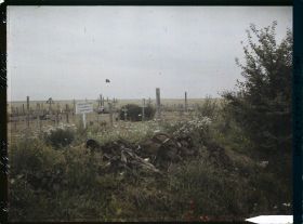Image représentant France, Beaulencourt, Le Cimetière Allemand