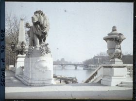Image représentant Perspective prise du pont Alexandre-III vers le pont de la Concorde
