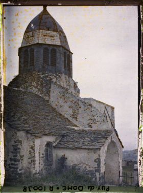 Image représentant France, Ronzières, La Vieille Eglise du XIIe Se perchée à 750m d'altitude