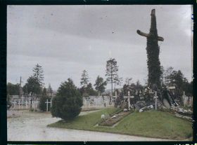 Image représentant France, Verdun, Vue d'ensemble de la tombe des sept soldats inconnus