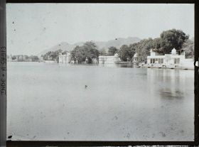 Image représentant Vue sur le lac