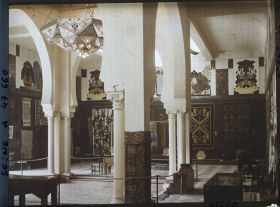 Image représentant L'Exposition des arts décoratifs, Pavillon de l'Algérie, le hall