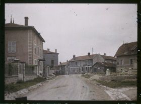 Image représentant France, Neuvilly (Meuse) (3374h), Abords de la Mairie