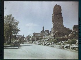 Image représentant France, Verdun, Rue St Pierre vue s/ la Ville haute