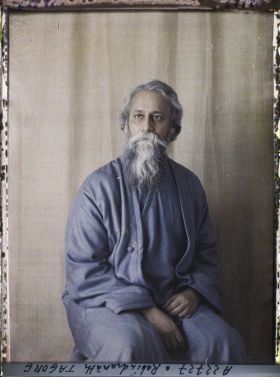 Image représentant https://musee-albert-kahn.s-museum.fr/home/NWQ2OTAwYzNmYjZlZTk1ZWQwODJmMjY4L2dlbmVyaWMtbm90aWNlLXRhYi9hdXRob3JpdHkvNjE3YTc5ZjVjZjhiODk2OGIzMzM3ZDIx/5d6900c3fb6ee95ed082f268/generic-notice-tab/authority/617a79ebcf8b8968b3336653 Rabindranâth Tagore
