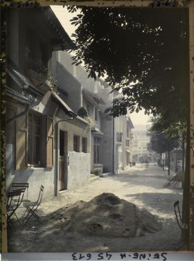 Image représentant L'Exposition des arts décoratifs, le Village Français sous la direction de Charles Genuys, Auberge La Potée Lorraine