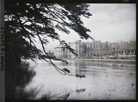 Image représentant Quartier de Marunouchi depuis les douves est du palais impérial
