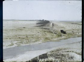 Image représentant Vestiges du mur d'enceinte de la ville (XI-VIIIe siècles av. J.-C.)