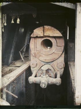 Image représentant Belgique, Ostende, Batterie Deutschland, Culasse éclatée de la pièce blindée