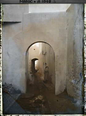 Image représentant Ruelle débouchant sur la place Bâb Hussein