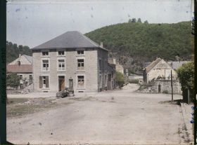 Image représentant Belgique, Hastière, Maisons reconstruites