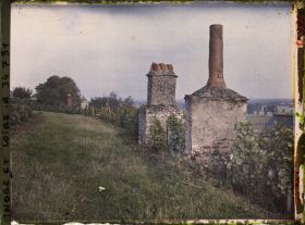 Image représentant Cheminées de maisons troglodytes
