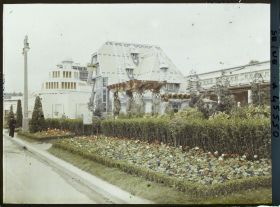 Image représentant L'Exposition des arts décoratifs, le Pavillon de Mulhouse, sur l'esplanade des Invalides
