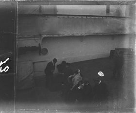 Image représentant Passagers de 2eme ou 3eme classe sur l'entrepont